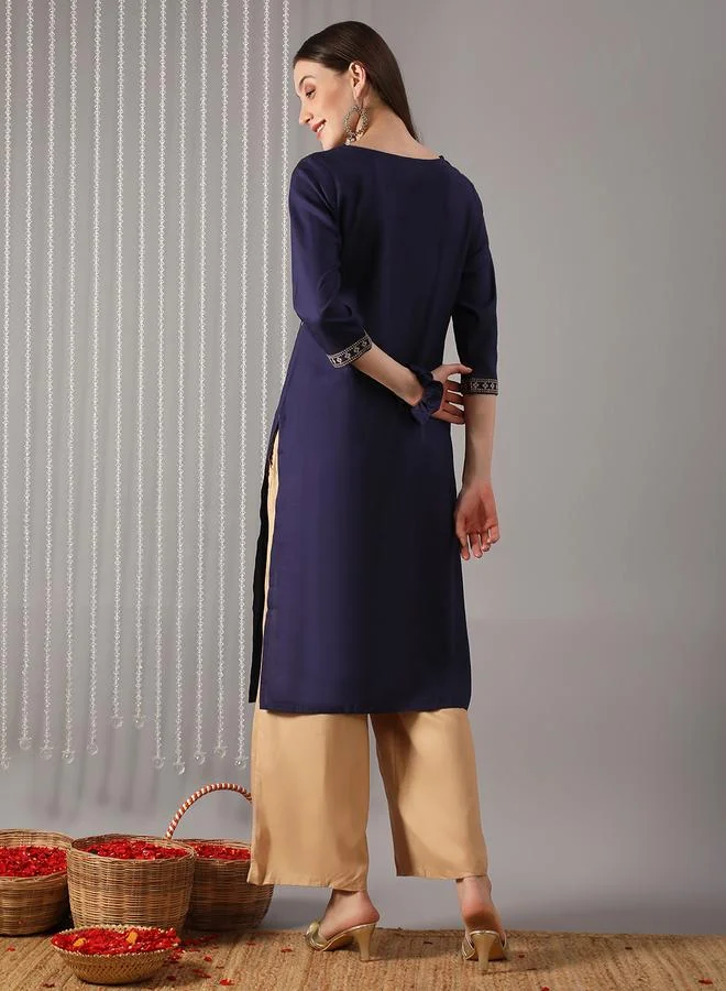 globus Women Floral Embroidered Yoke Detail Festive Kurta